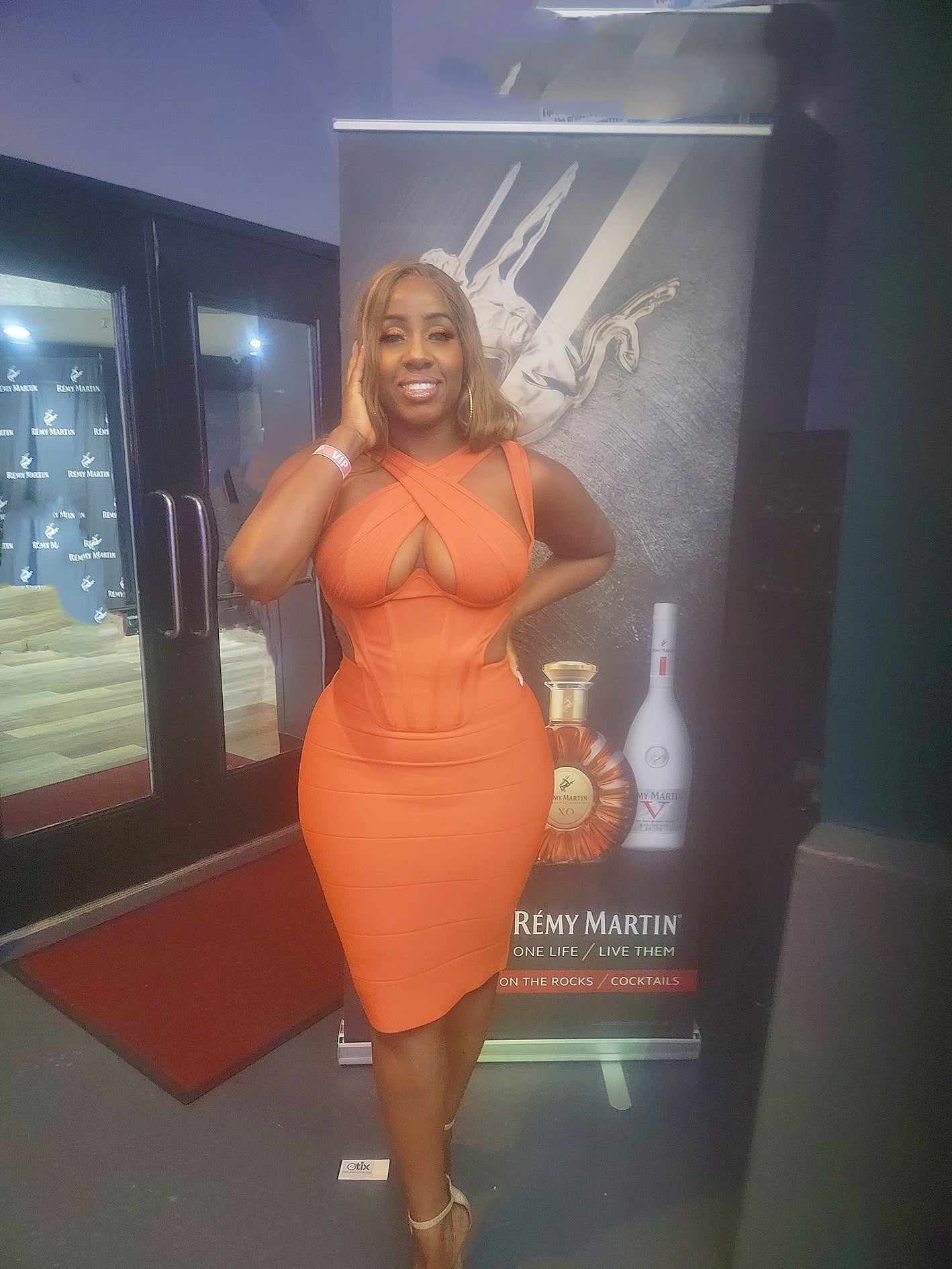 Lovely lady dress