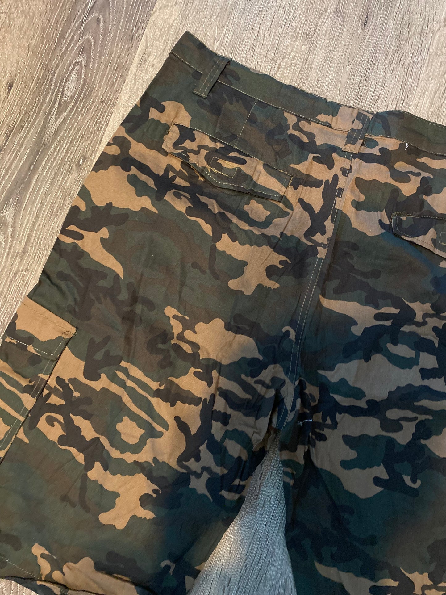 Men’s camo shorts
