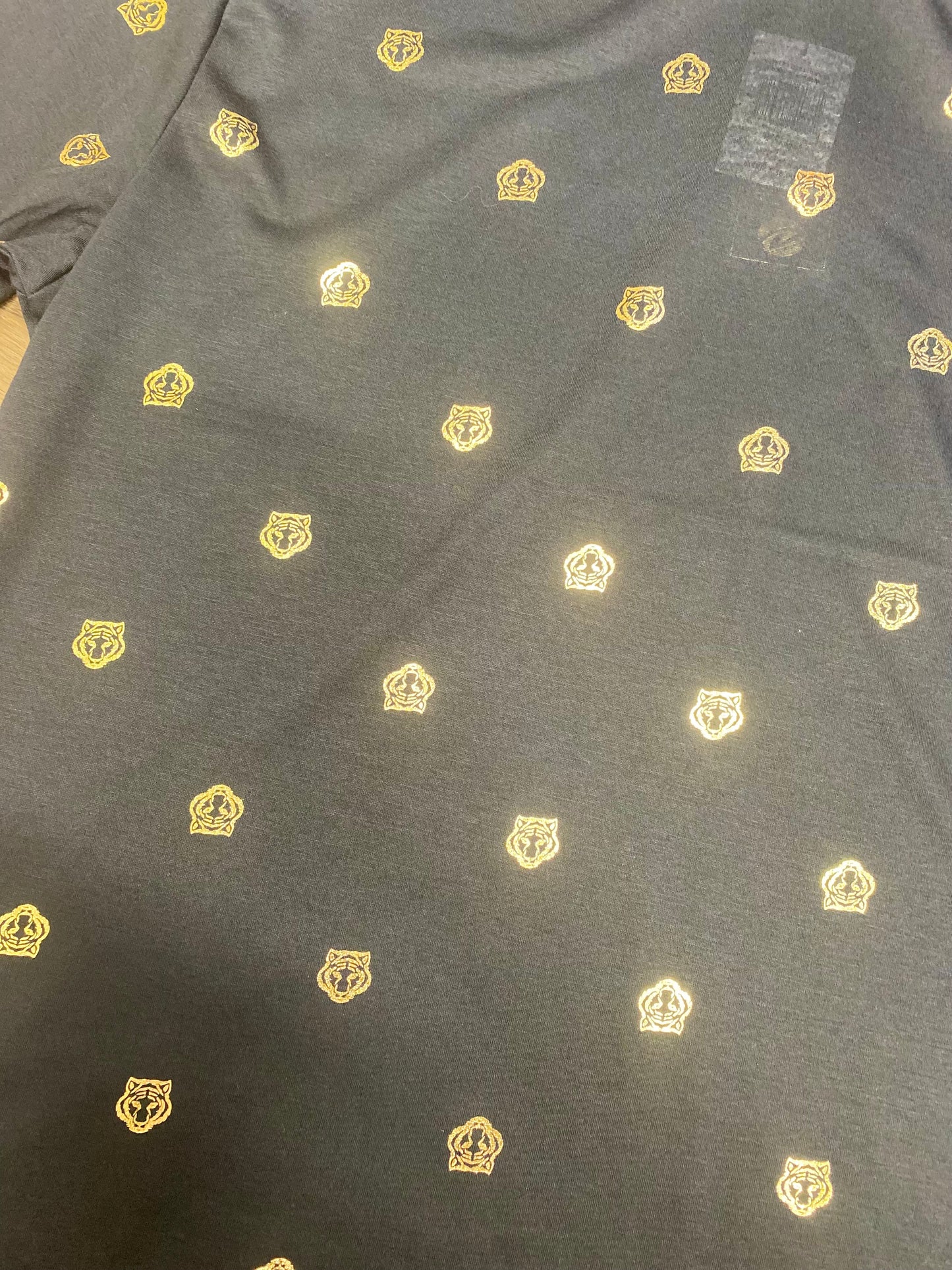 Men’s top