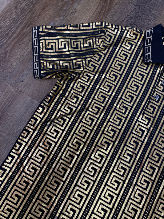 Men’s maze print dress top