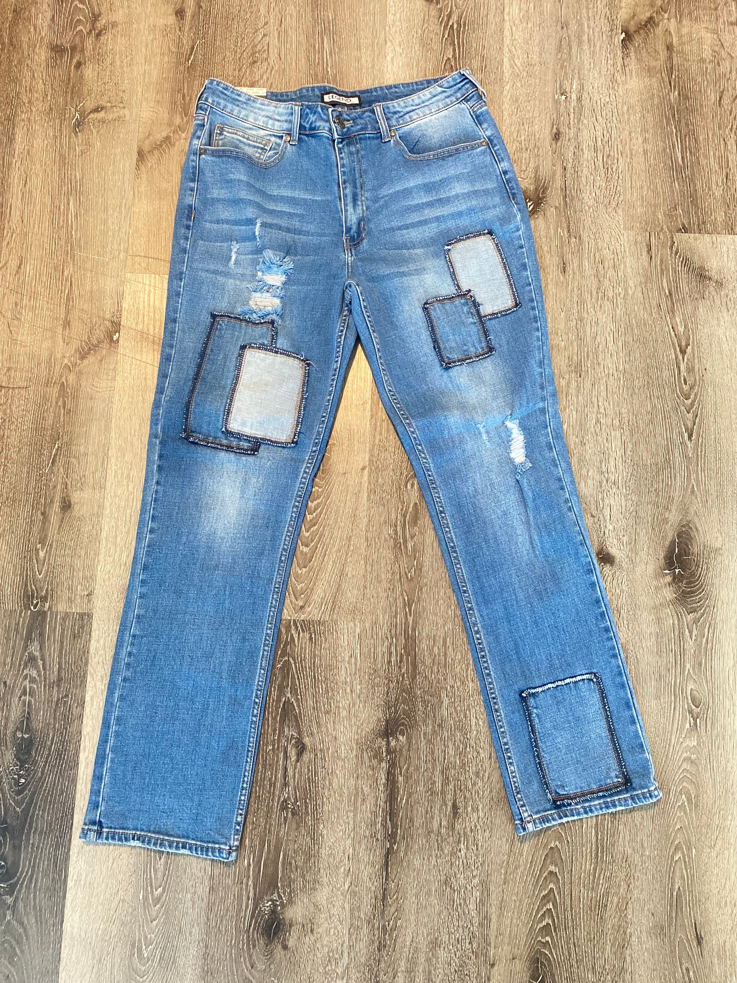 Men’s fashion patch Jeans