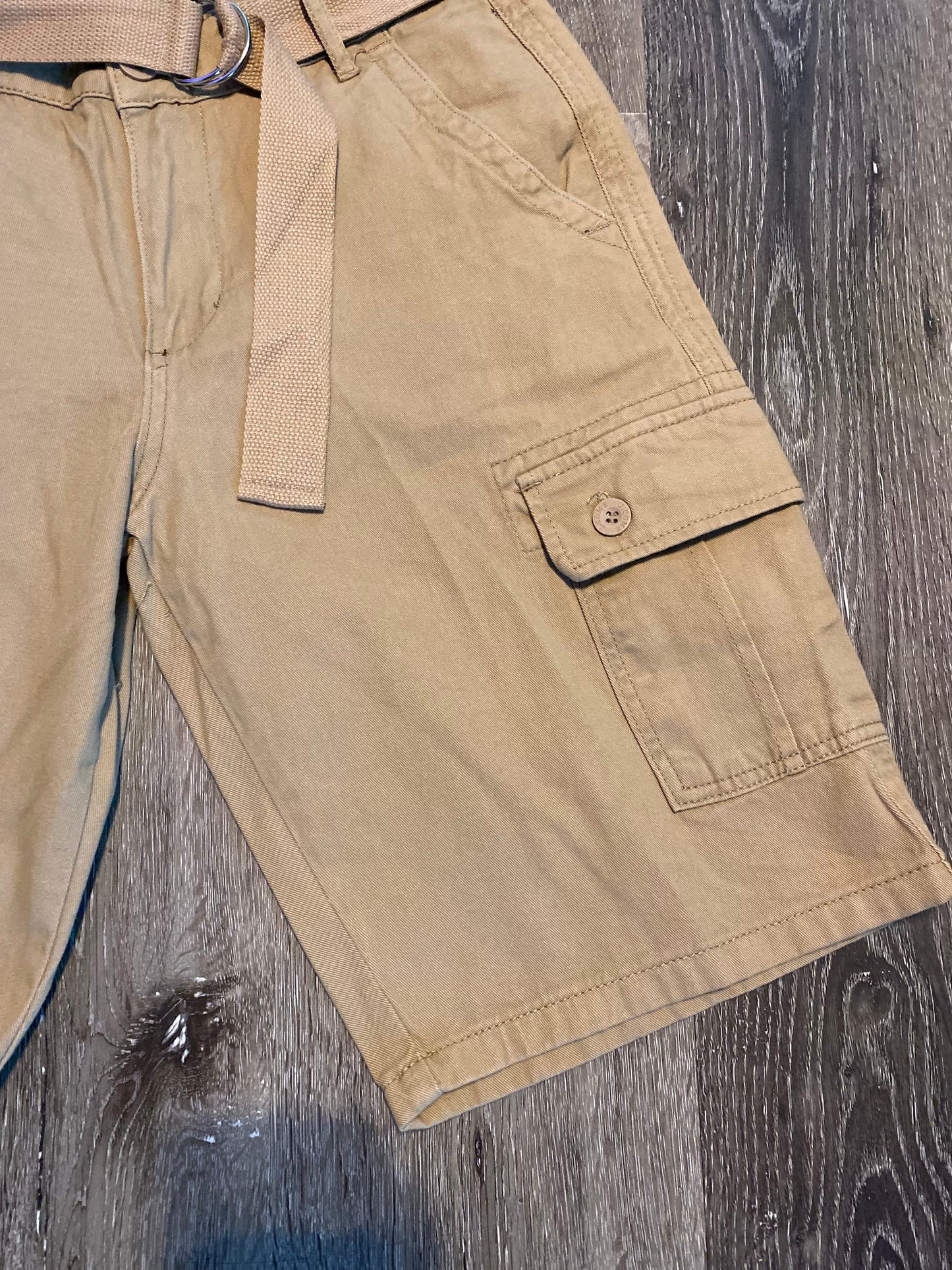 Khaki Men’s cargo shorts