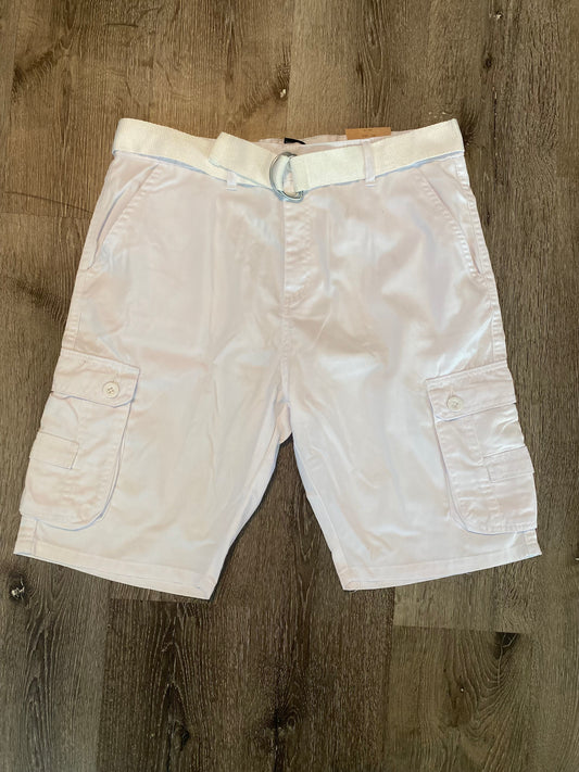 Men’s khaki cargo shorts