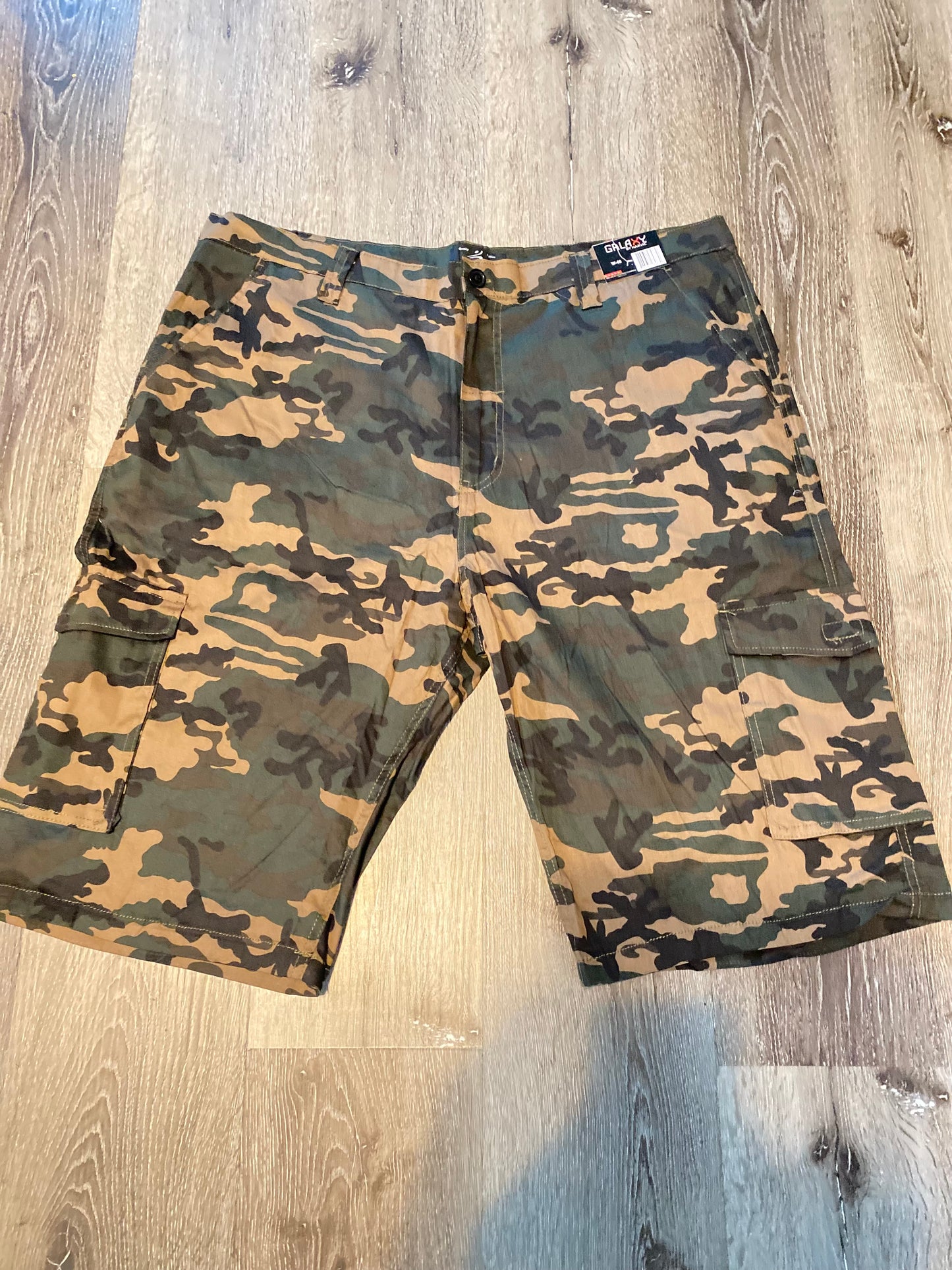 Men’s camo shorts