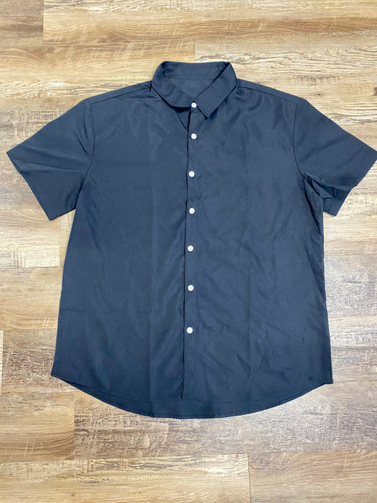 Men’s button up top